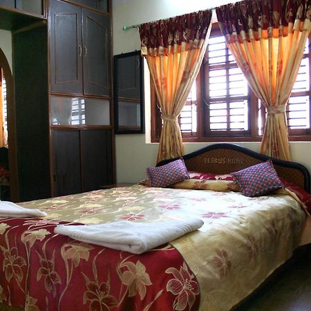 Elbrus Home Kathmandu Kamer foto