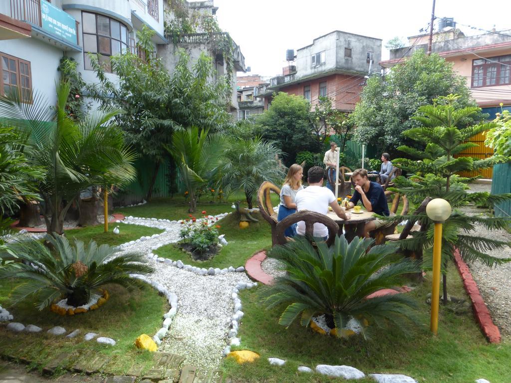 Elbrus Home Kathmandu Buitenkant foto