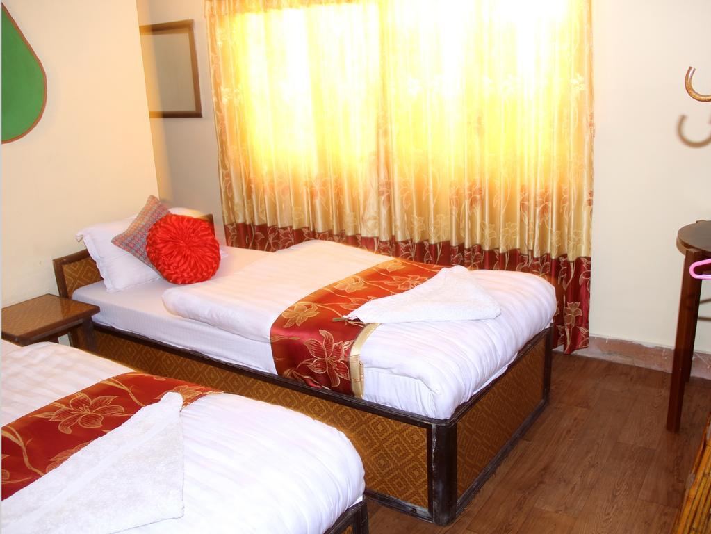 Elbrus Home Kathmandu Buitenkant foto