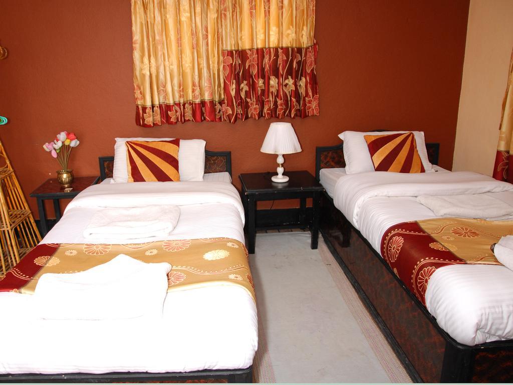 Elbrus Home Kathmandu Kamer foto