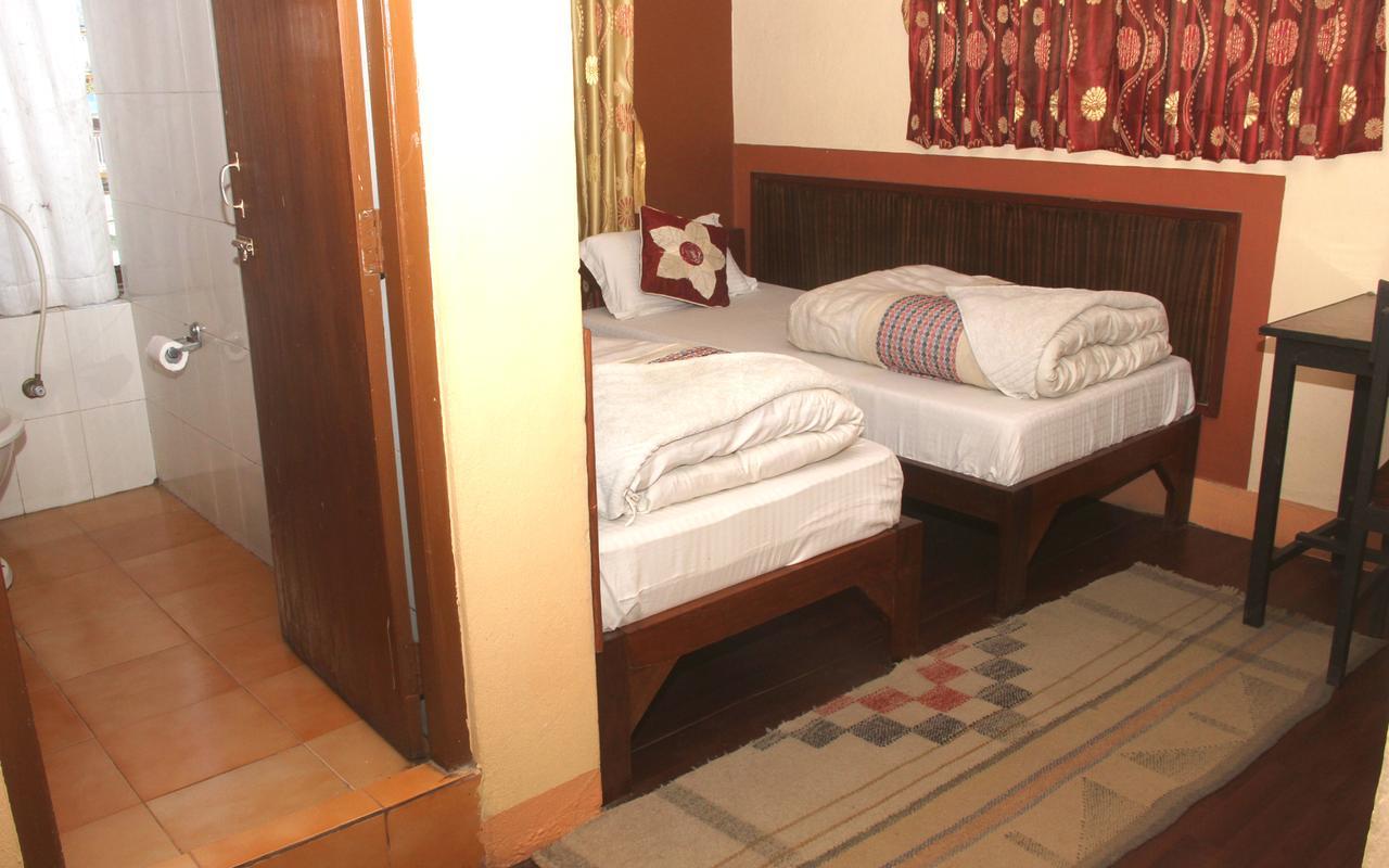 Elbrus Home Kathmandu Buitenkant foto