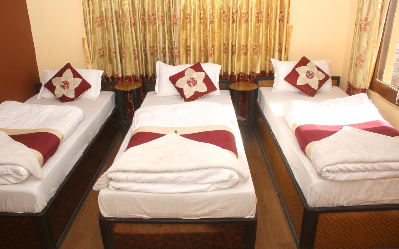 Elbrus Home Kathmandu Buitenkant foto